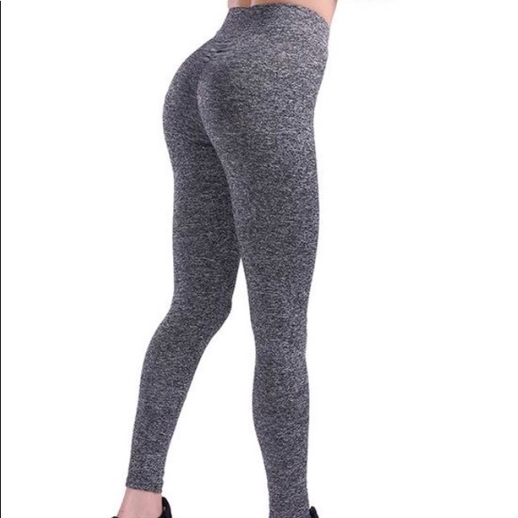cinched yoga pants